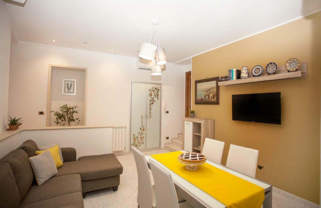 Appartamento Casa Rosaria Taormina Esterno foto